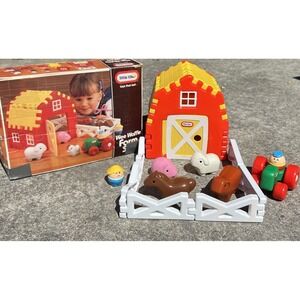 Vtg Little Tikes Wee Waffle Blocks Farm Set Barn Animals Tractor w Box No Chick